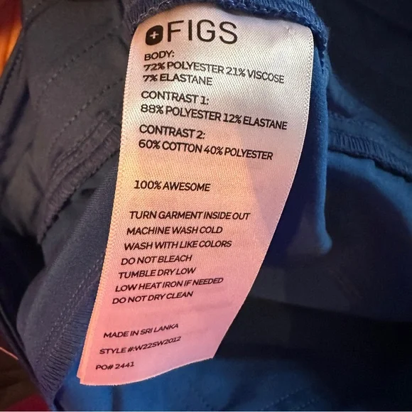 Figs Zamora Jogger Scrubs Blue size Large - Picture 6 of 7